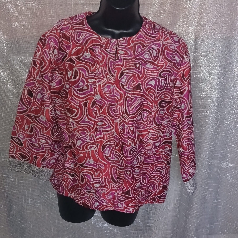 Chico’s Stunning Silk jacket, Size 2 (L)